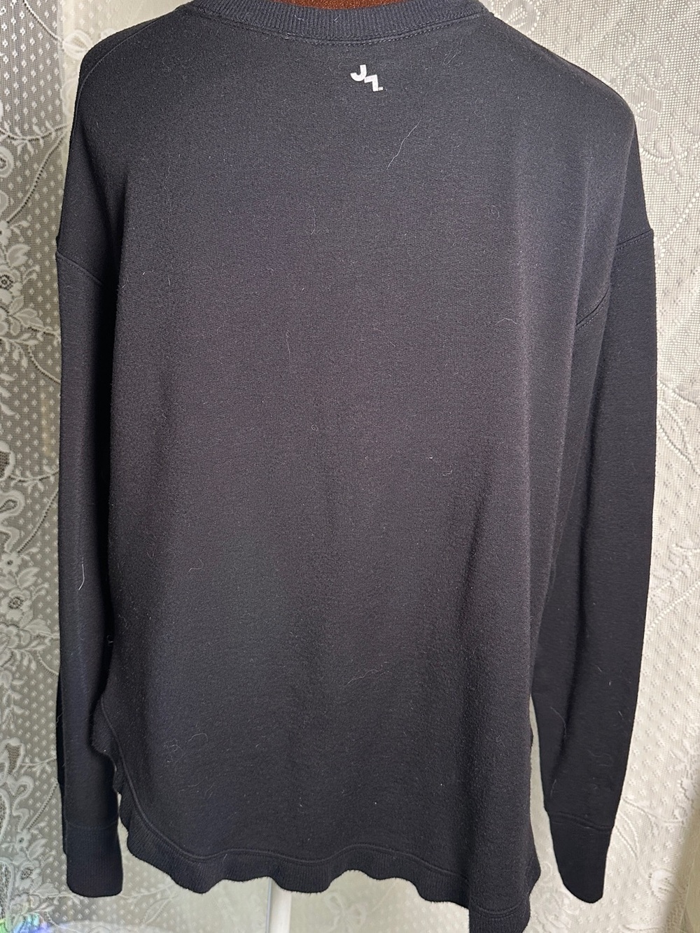 JoyLab Black Crewneck Long-Sleeve Sweatshirt - Picture 3 of 4